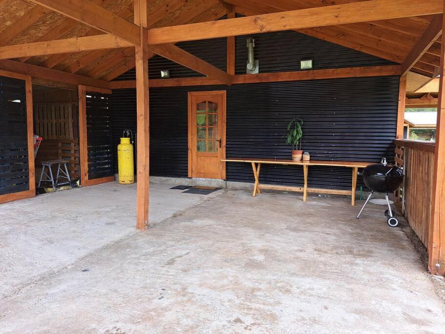 Cabana Entre Cerros Y Rios